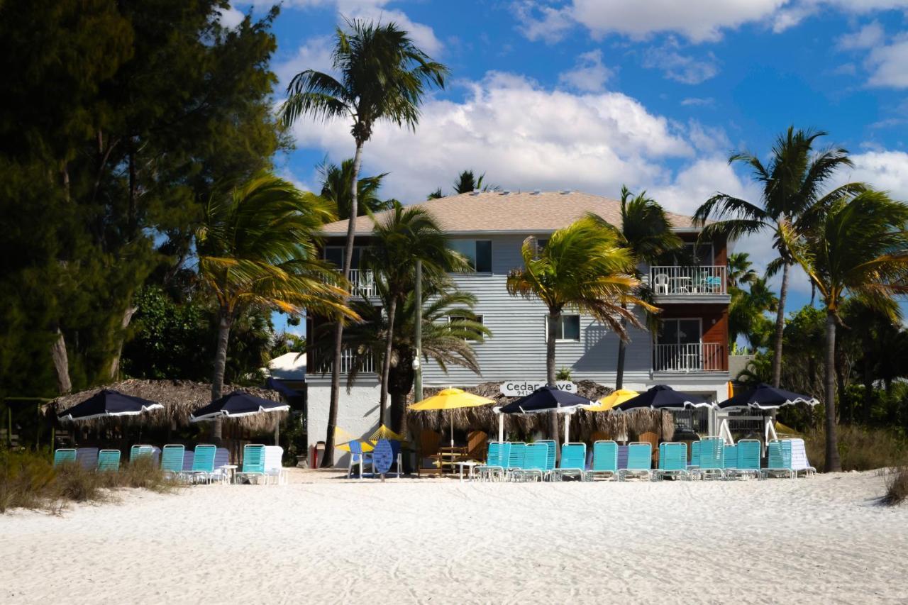 Cedar Cove Resort & Cottages Holmes Beach Exterior photo